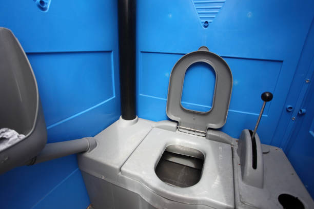 Portable Toilet Options We Offer in Bluewell, WV